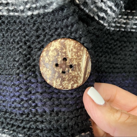 Element Cardigan Sweater - Picture 6 of 9